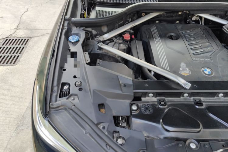 Used BMW X5 2020 xDrive40i M Sport Package Engine Bay Right
