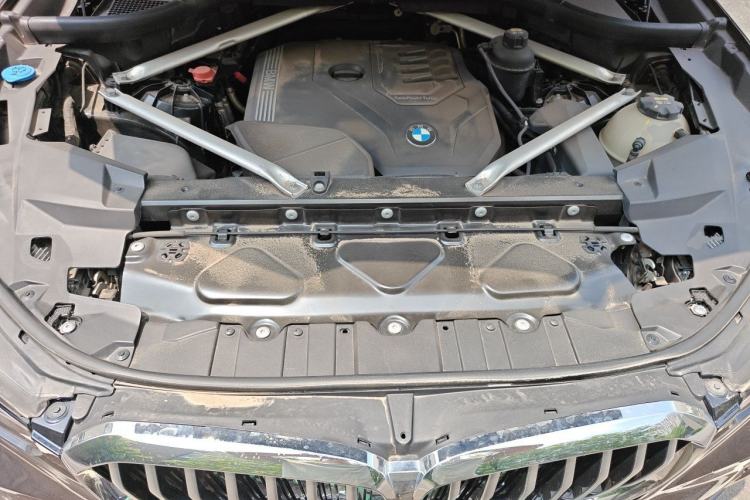 Used BMW X5 2020 xDrive30i M Sport Package Engine Bay