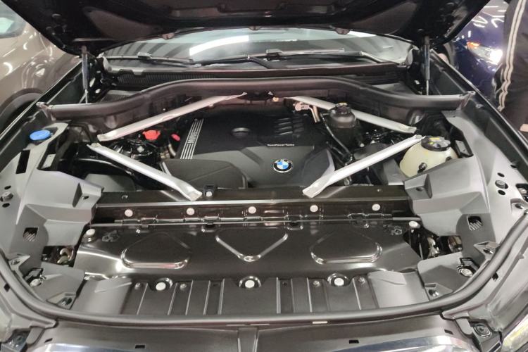 Used BMW X5 2020 xDrive30i X Design Package Engine Bay