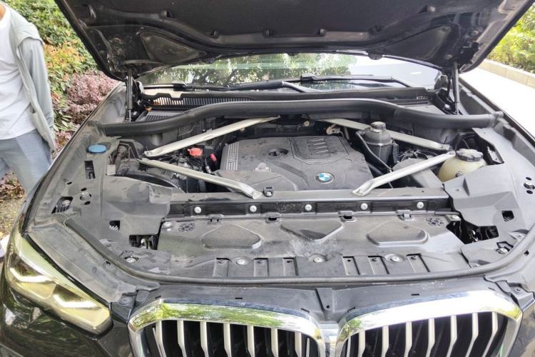 Used BMW X5 2020 xDrive30i X Design Package Engine Bay