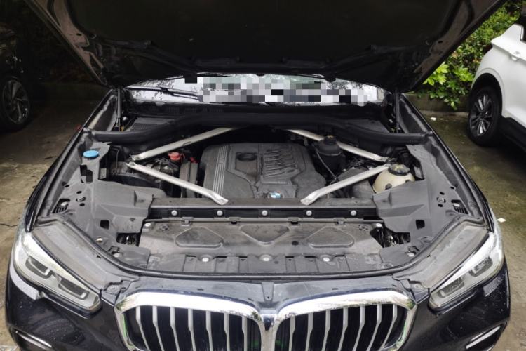 Used BMW X5 2020 xDrive40i M Sport Package Engine Bay
