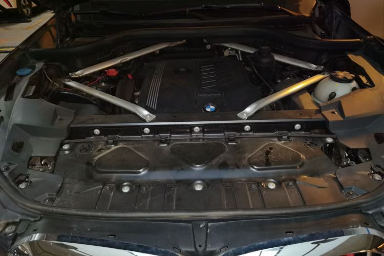 Used BMW X5 2020 xDrive40i M Sport Package Engine Bay