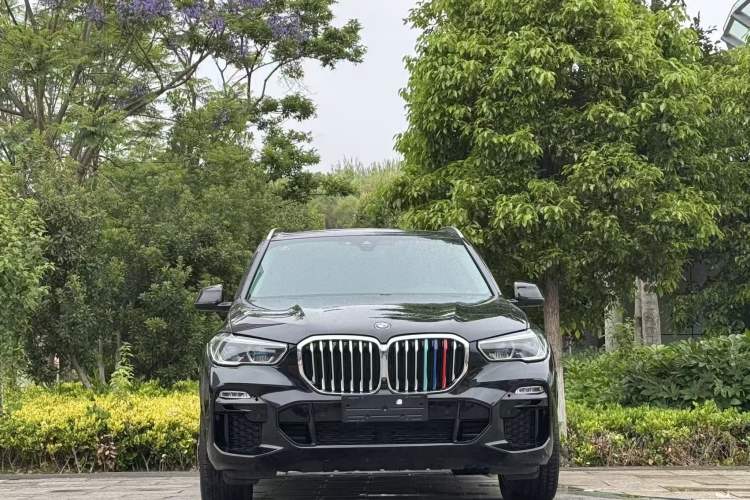 Used BMW X5 2020 xDrive40i M Sport Package Exterior 1