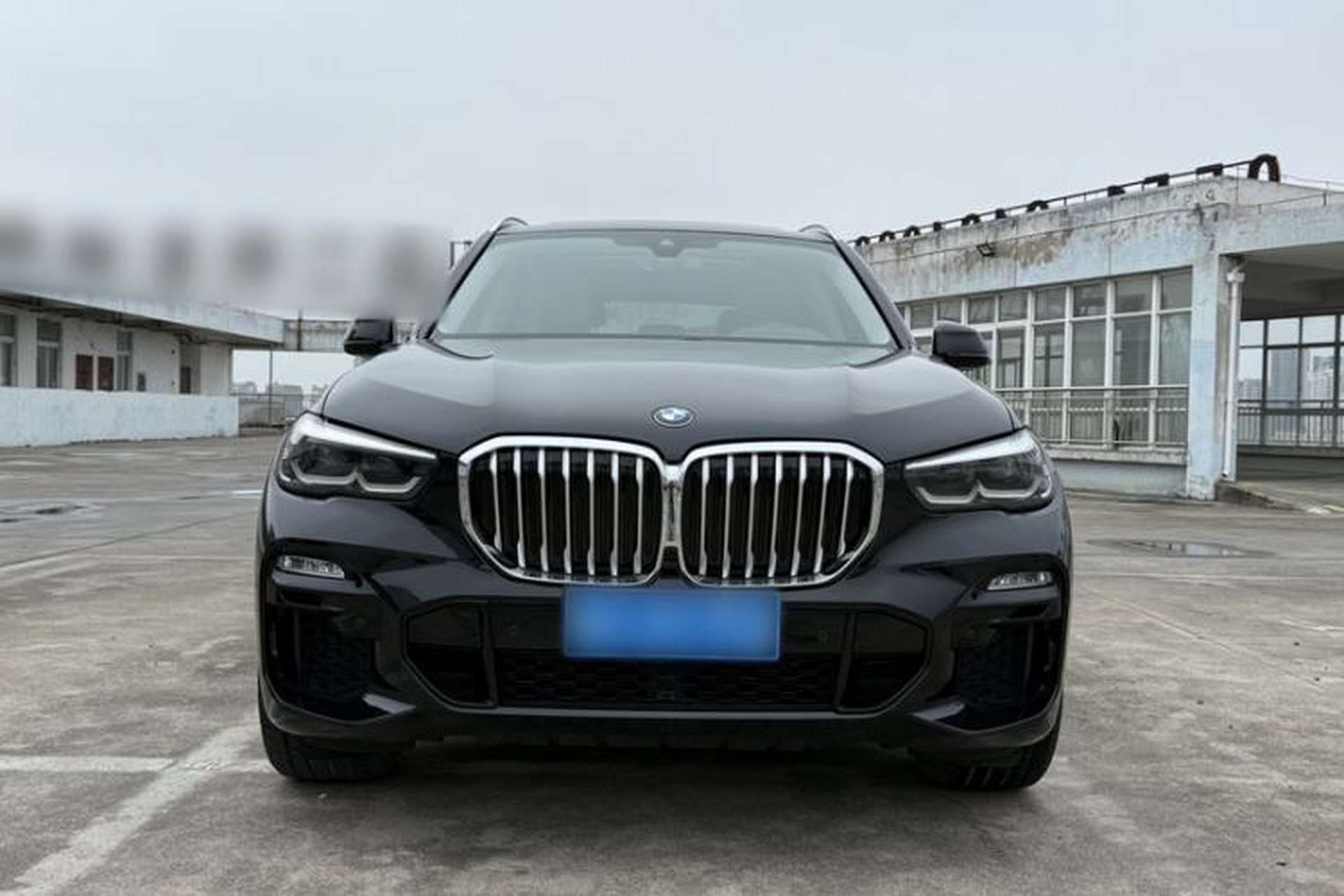 Used BMW X5 2020 xDrive30i M Sport Package Exterior 2