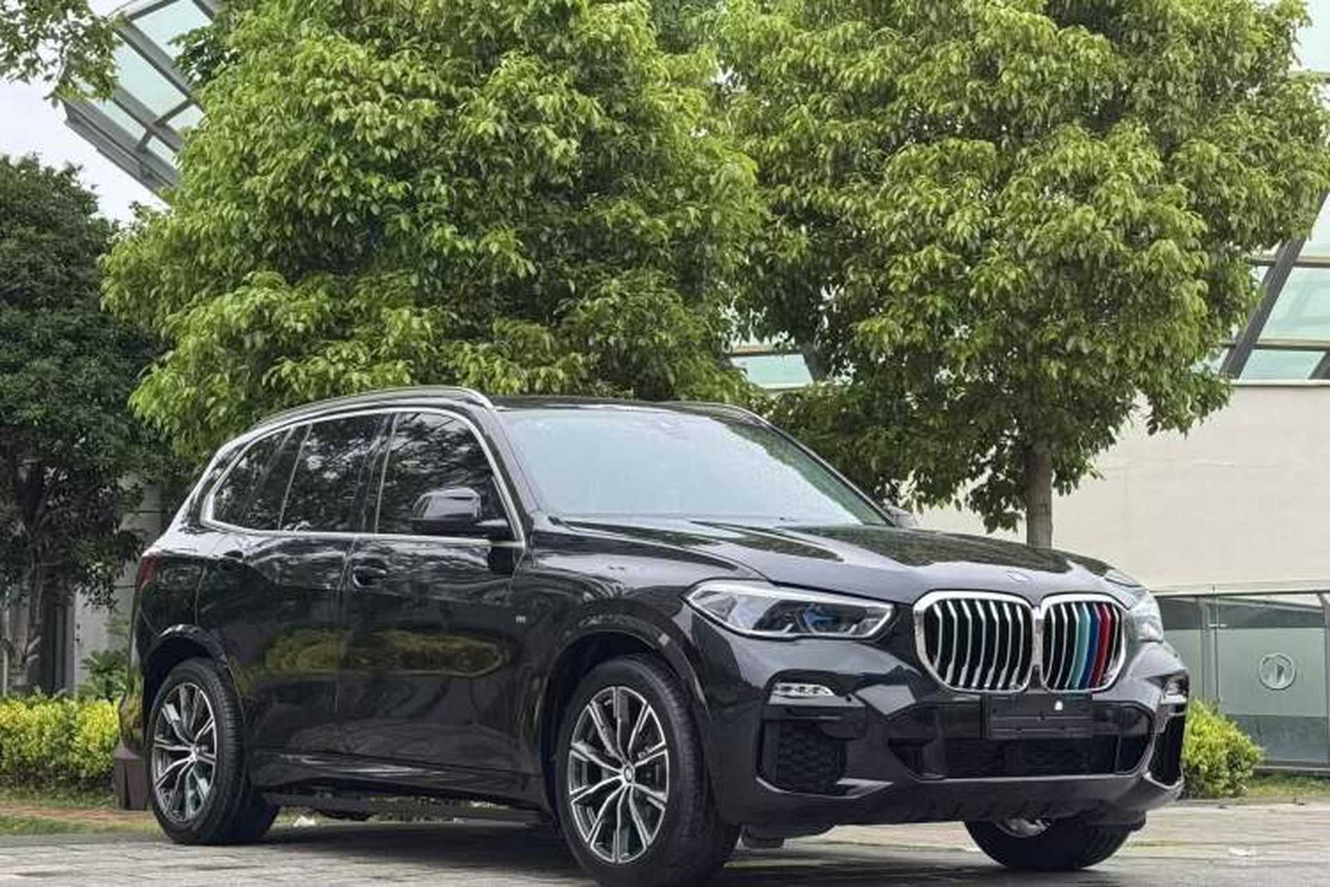 Used BMW X5 2020 xDrive40i M Sport Package Exterior 2