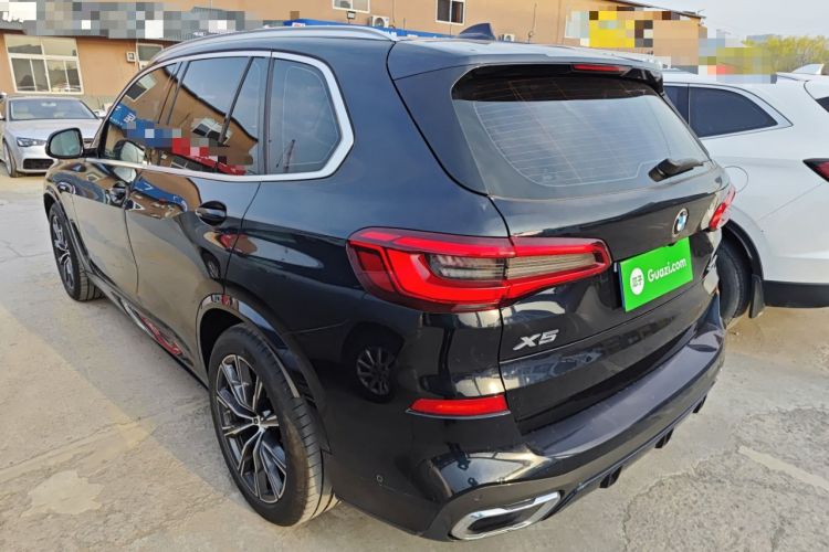 Used BMW X5 2020 xDrive30i M Sport Package Exterior 2