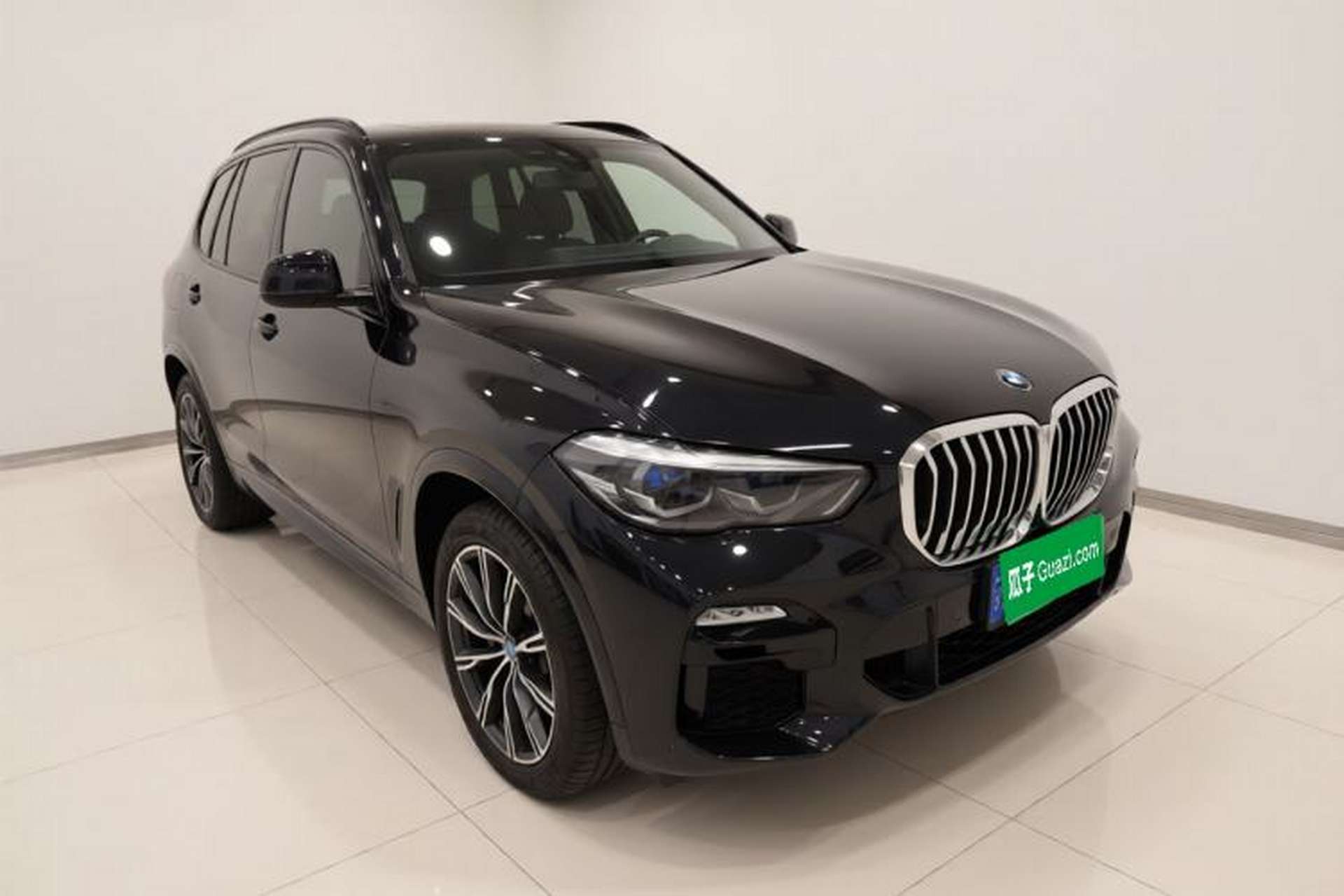 Used BMW X5 2020 xDrive30i M Sport Package Exterior 2