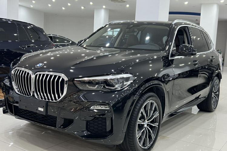 Used BMW X5 2020 xDrive30i M Sport Package Exterior 3