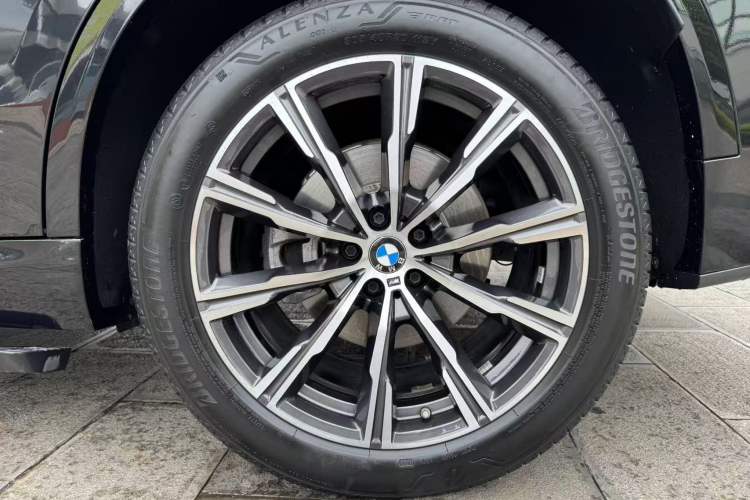 Used BMW X5 2020 xDrive40i M Sport Package Exterior 8