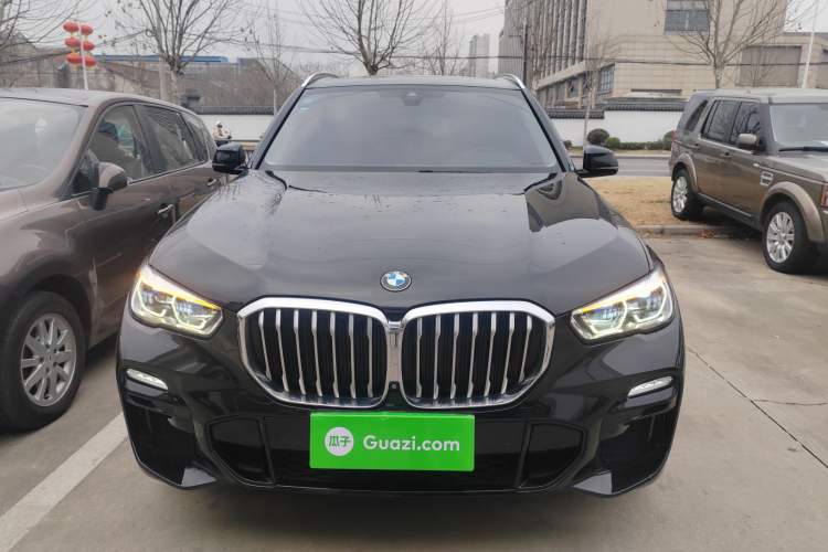 Used BMW X5 2020 xDrive40i M Sport Package Front
