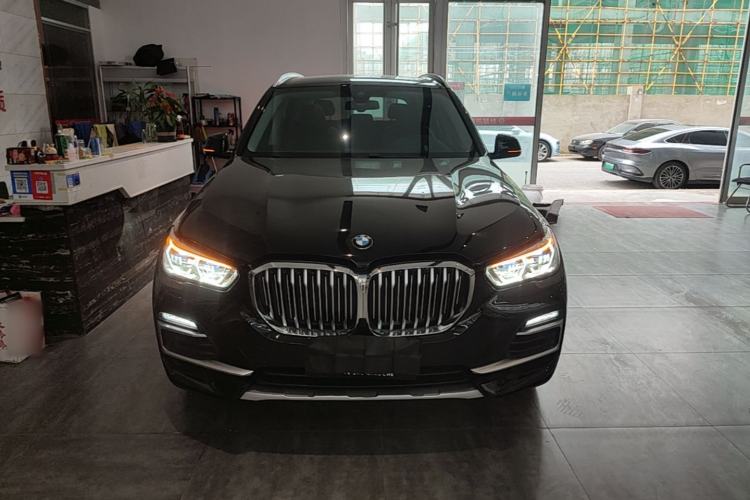 Used BMW X5 2020 xDrive30i X Design Package Front