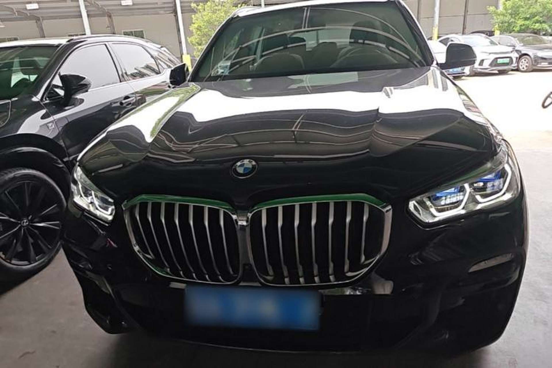 Used BMW X5 2020 xDrive40i Luxury Model with M Sport Package Front