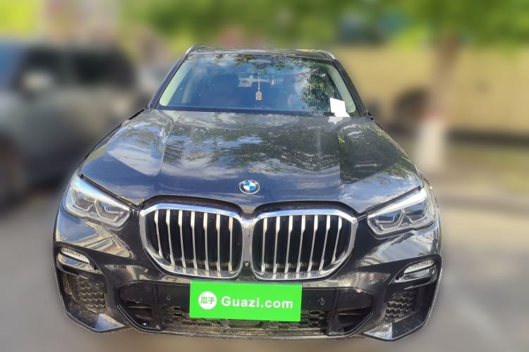 Used BMW X5 2020 xDrive40i Luxury Model with M Sport Package Front