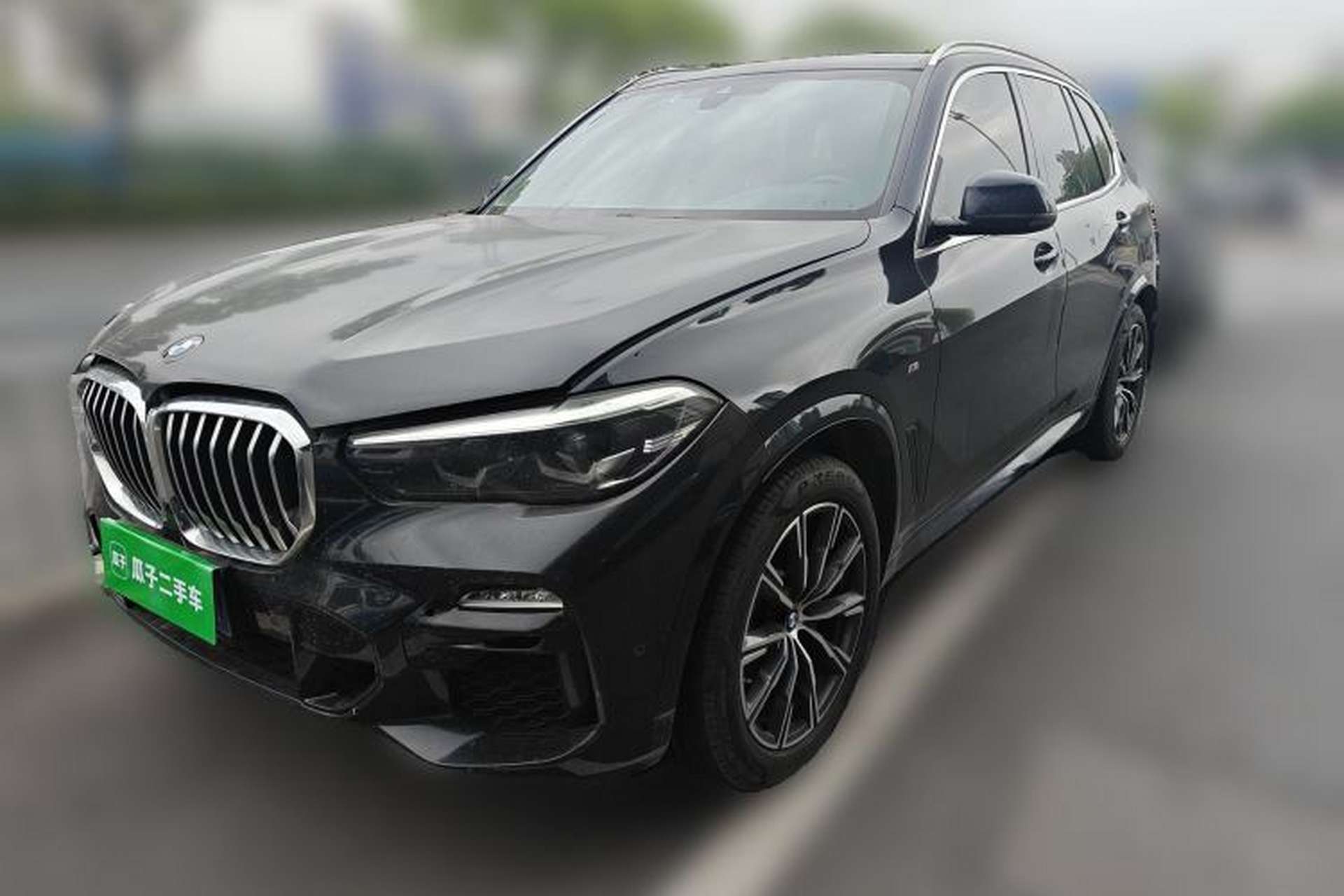 Used BMW X5 2020 xDrive30i M Sport Package Front Left 45 Deg