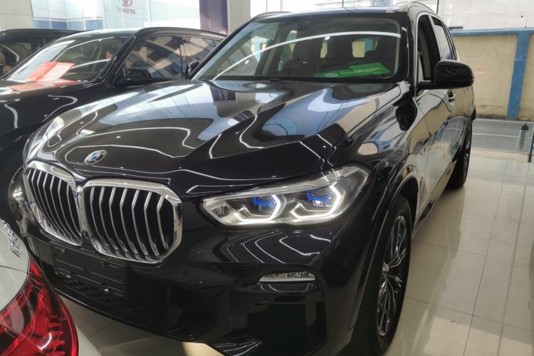 Used BMW X5 2020 xDrive40i M Sport Package Front