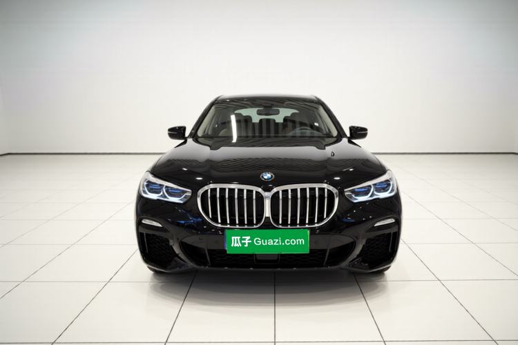 Used BMW X5 2020 xDrive30i M Sport Package Front Right 45 Deg