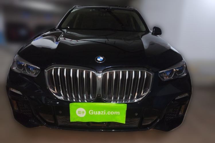 Used BMW X5 2020 xDrive40i Luxury Model with M Sport Package Front