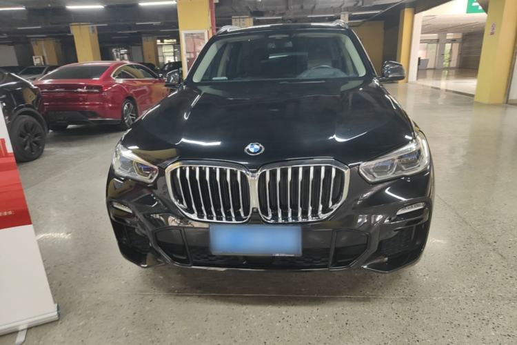 Used BMW X5 2020 xDrive40i Luxury Model with M Sport Package Front