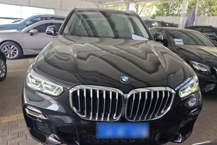Used BMW X5 2020 xDrive40i M Sport Package Front