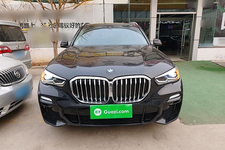Used BMW X5 2020 xDrive30i M Sport Package Front
