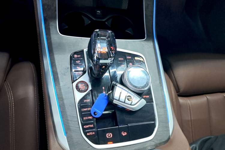 Used BMW X5 2020 xDrive40i M Sport Package Gear Lever