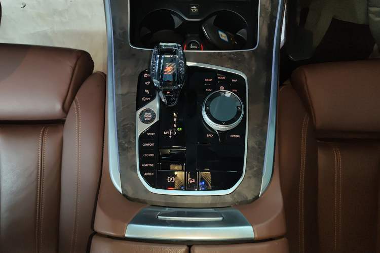 Used BMW X5 2020 xDrive40i M Sport Package Gear Lever