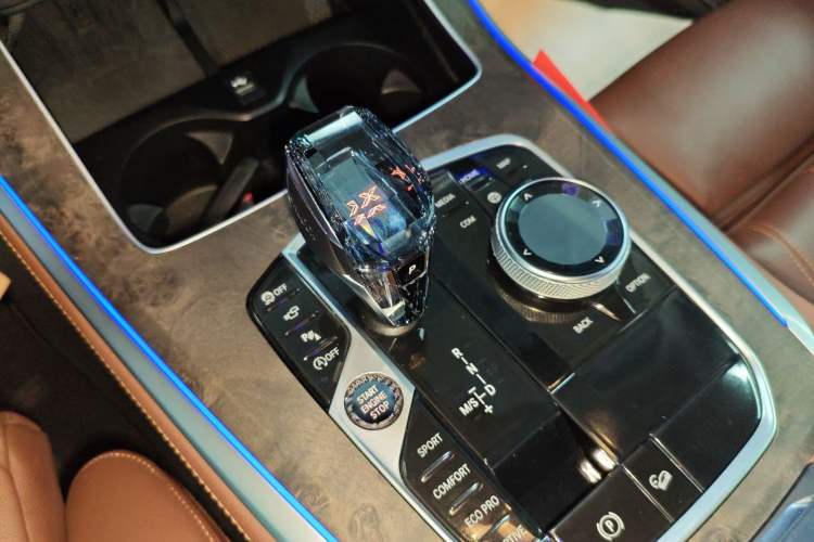 Used BMW X5 2020 xDrive40i M Sport Package Gear Lever
