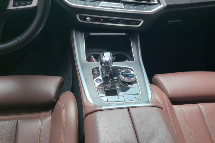 Used BMW X5 2020 xDrive40i M Sport Package Gear Lever