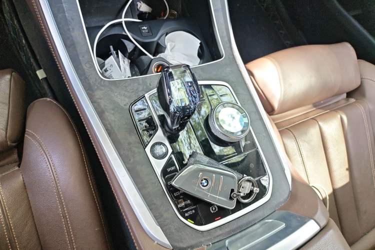 Used BMW X5 2020 xDrive40i M Sport Package Gear Lever