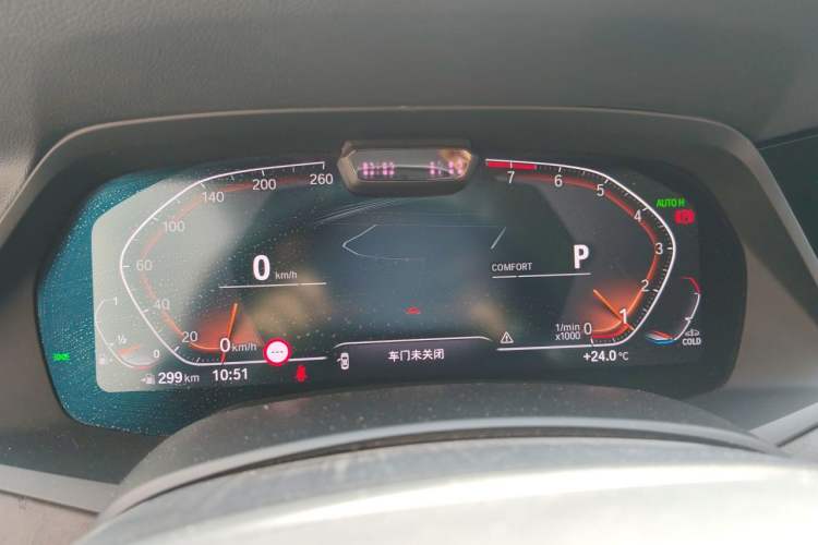 Used BMW X5 2020 xDrive40i Luxury Model with M Sport Package Instrument Cluster