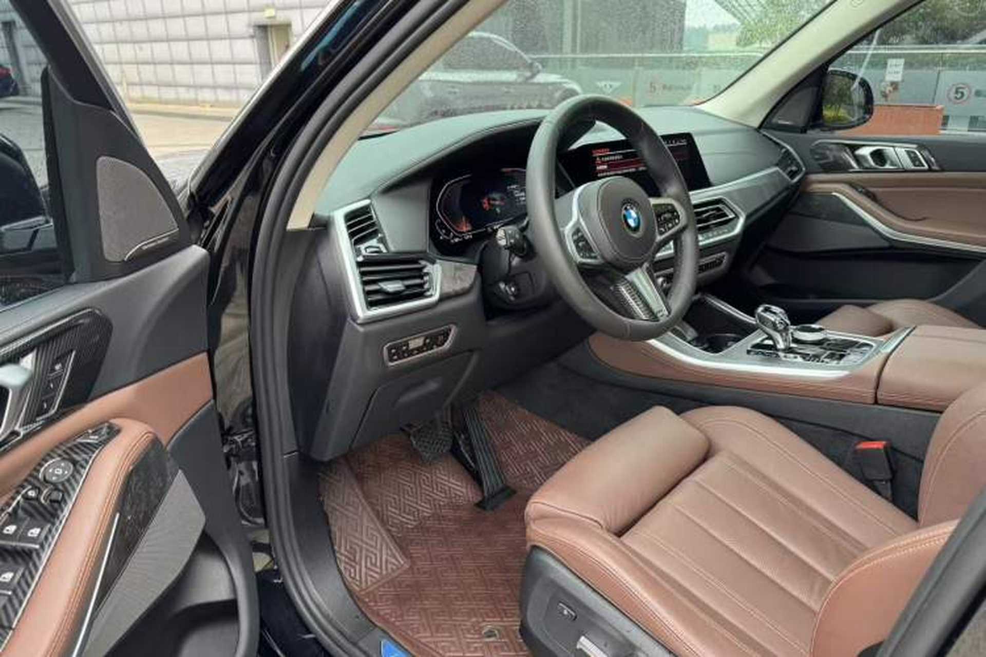 Used BMW X5 2020 xDrive40i M Sport Package Interior 1