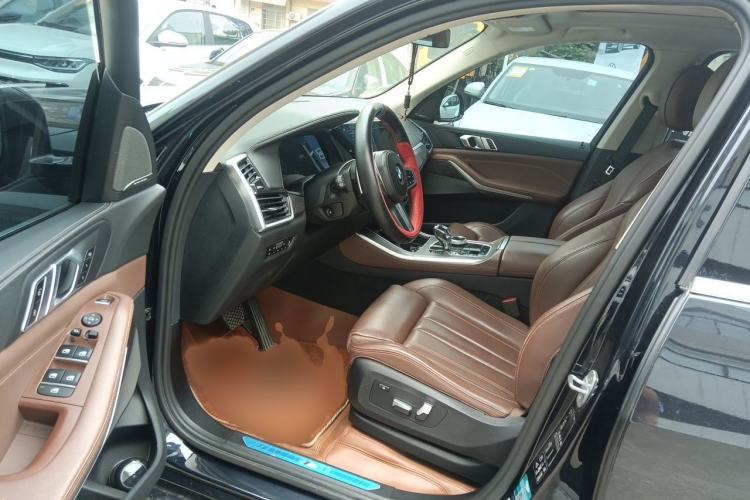 Used BMW X5 2020 xDrive40i M Sport Package Interior 3