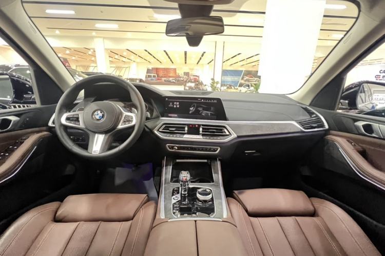 Used BMW X5 2020 xDrive30i M Sport Package Interior 3