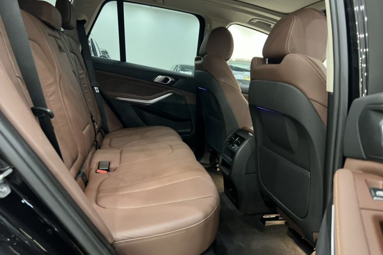 Used BMW X5 2020 xDrive30i M Sport Package Interior 7