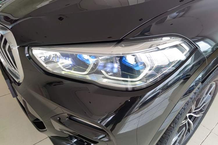 Used BMW X5 2020 xDrive40i M Sport Package Left Front Headlight