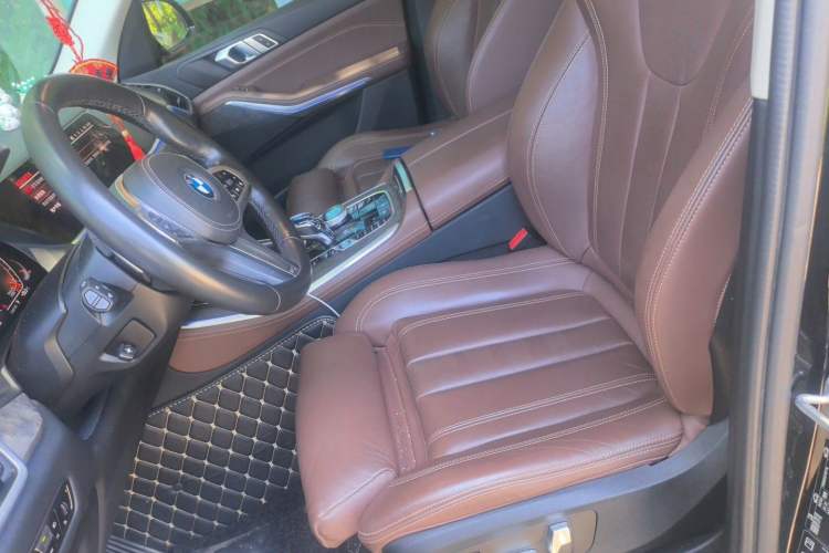Used BMW X5 2020 xDrive30i M Sport Package Left Front Seat