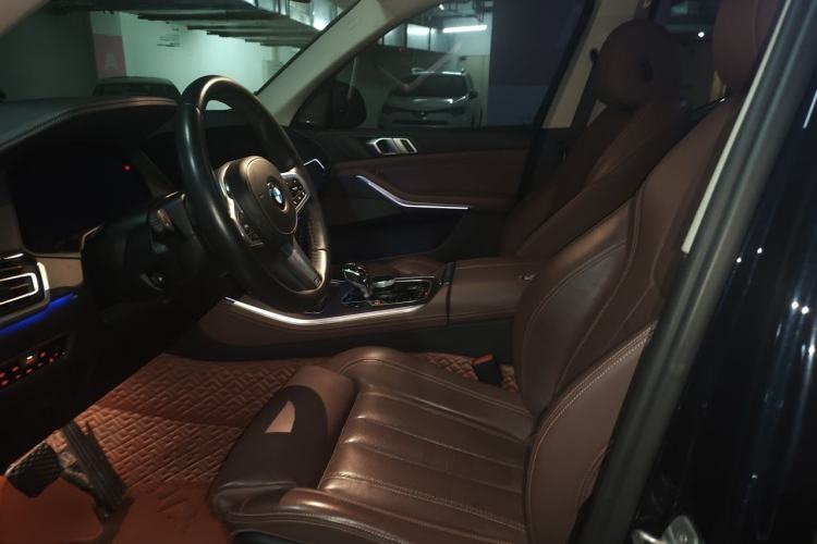 Used BMW X5 2020 xDrive40i M Sport Package Left Front Seat