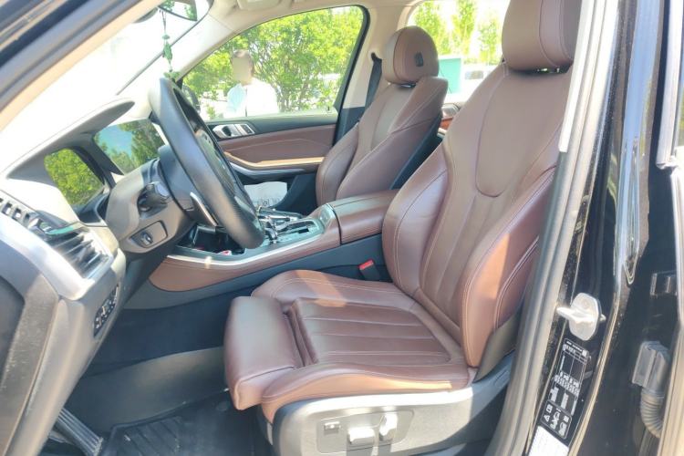 Used BMW X5 2020 xDrive30i M Sport Package Left Front Seat