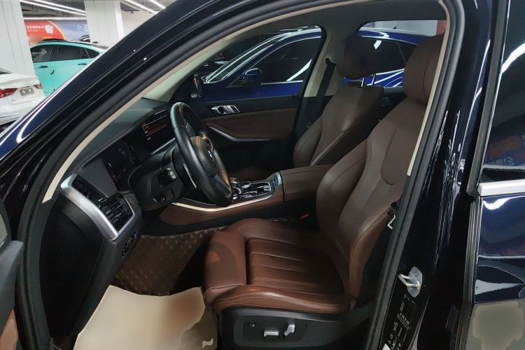 Used BMW X5 2020 xDrive40i M Sport Package Left Front Seat