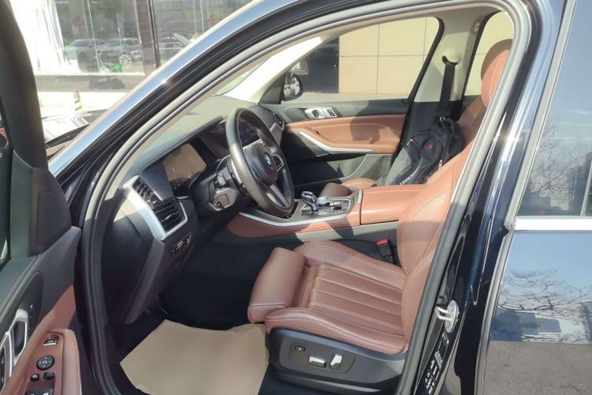 Used BMW X5 2020 xDrive30i M Sport Package Left Front Seat