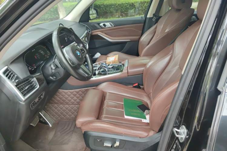 Used BMW X5 2020 xDrive40i M Sport Package Left Front Seat