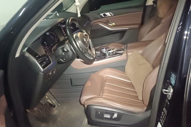 Used BMW X5 2020 xDrive30i M Sport Package Left Front Seat
