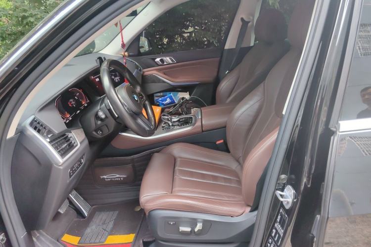 Used BMW X5 2020 xDrive40i M Sport Package Left Front Seat