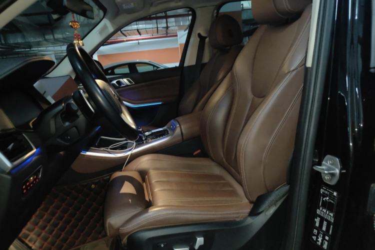 Used BMW X5 2020 xDrive30i X Design Package Left Front Seat