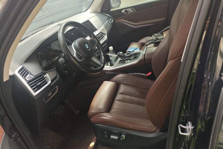 Used BMW X5 2020 xDrive40i M Sport Package Left Front Seat