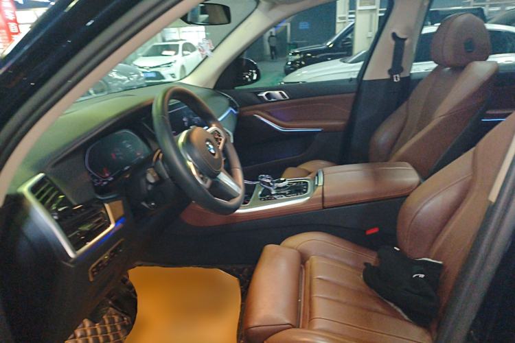 Used BMW X5 2020 xDrive30i M Sport Package Left Front Seat