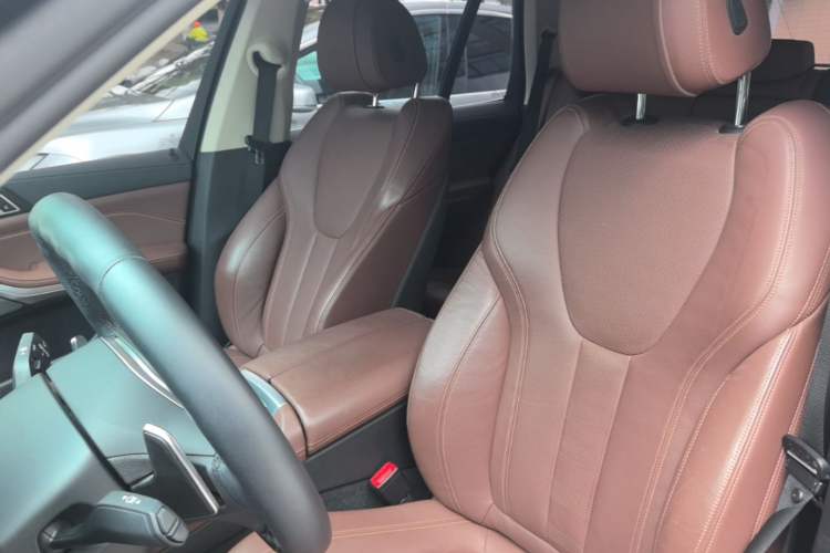 Used BMW X5 2020 xDrive40i M Sport Package Left Front Seat