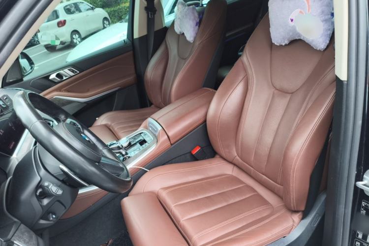 Used BMW X5 2020 xDrive40i M Sport Package Left Front Seat