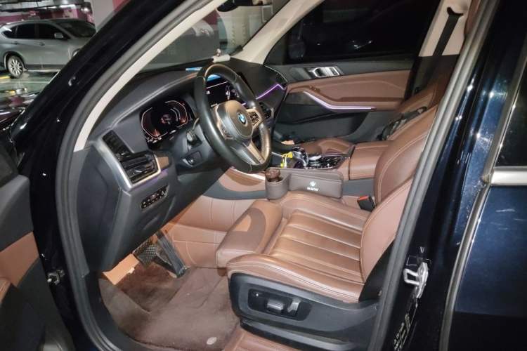 Used BMW X5 2020 xDrive30i M Sport Package Left Front Seat