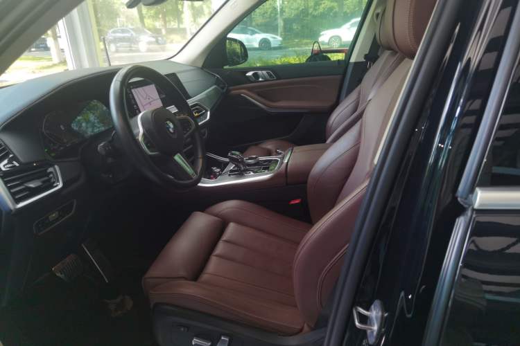 Used BMW X5 2020 xDrive30i M Sport Package Left Front Seat